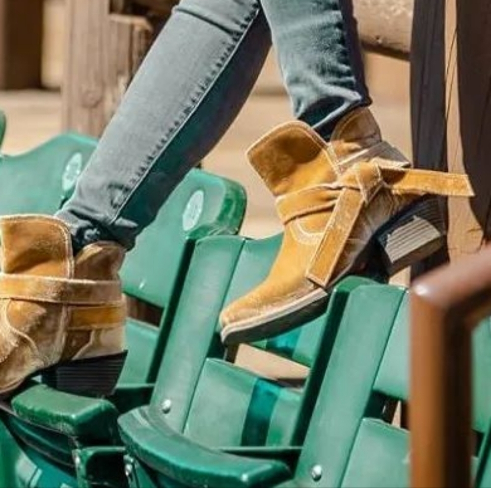 Justin Boots Mustard Ankle Booties